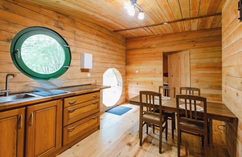 Plumeliau Cabin | Insolite - Cabane Lena de Type Hobbit Saint Nicolas DES Eaux Face à la Rivière