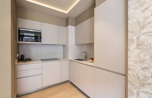 Penya-roja Hotel | Intelier Core Suites Valencia
