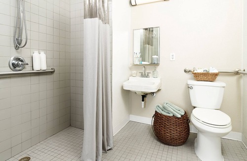 Suwanee Hotel | InTown Suites Extended Stay Atlanta - GA Suwanee