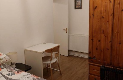 Fairfield Apartment | Inviting Apartment in Croydon Greater London