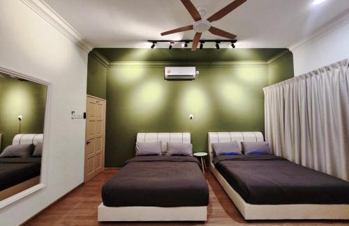 Pasir Puteh Baharu House | Ipoh pasir puteh vibrant home 4br 15 pax