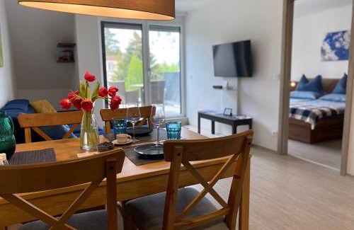Heviz Apartment | Iris Appartement in Hévíz mit Tiefgarage und Panoramaaussicht