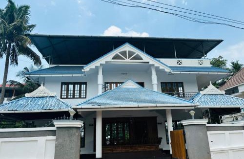 Kumbalam House | ISHA Residency