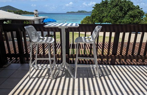 Red Hook House | Island Escape @Sapphire Beach