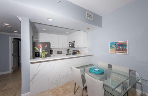 Estate Enighed Condo | Island Therapy -New Listing! -Luxury modern 2 bedroom/2 ba condo at Grande Bay