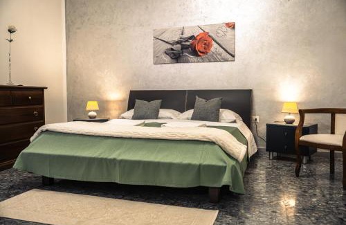 Torralba House | ISLAND VIBES ROOMS, Su Salighe