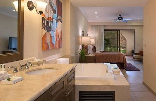 Loreto Resort | Islands of Loreto: Villa del Palmar 2 Bedroom Luxury Suite