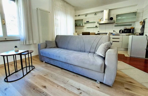 Feltre Apartment | Isola Holiday, apartment in the heart of Feltre