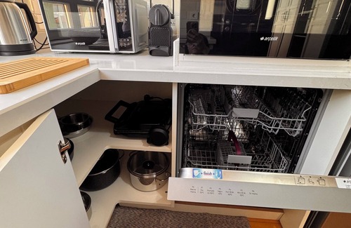 Cihangir Apartment | İstanbul Guesthouse (Adults Only 12+)