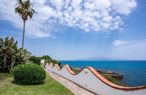 Costa Saracena-Castelluccio Villa | 242 m² Villa ∙ 6 bedrooms ∙ 14 guests