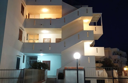 Lido del Sole Apartment | Lovely one-bedroom apartment 2 steps from the sea