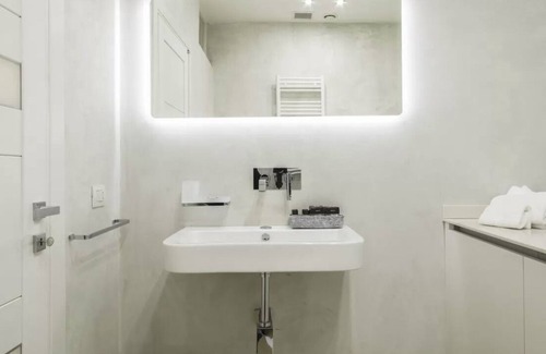 San Babila Apartment | Italianway - Vittorio Emanuele 15