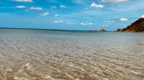 Trincomalee Hotel | Janas Blue Water Corner