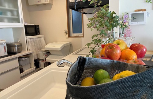 Midori Ward House | Japanese-style detached house in west Tokyo, 1 km from Tama Art University, 3 stations from Sanrio Puroland, 1 station from Minami-Osawa Mitsui Outlet Park, 30 min. drive to Mt. Takao, 1.5 hr. drive to Mt.
