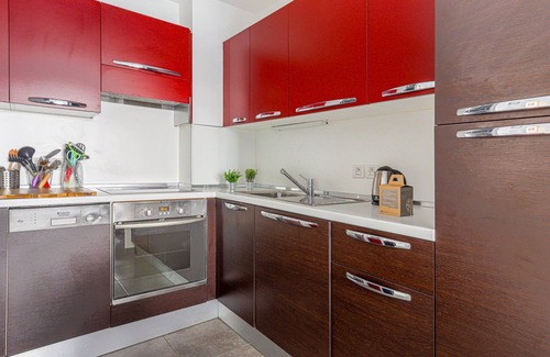 Jean-Medecin Apartment | Jardin Pastorelli by Interhome