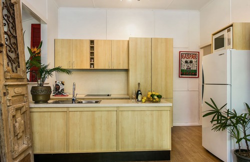 Brunswick Heads Apartment | Jaspers Rainforest Canopy Apartment - Two or Three Bedroom Options