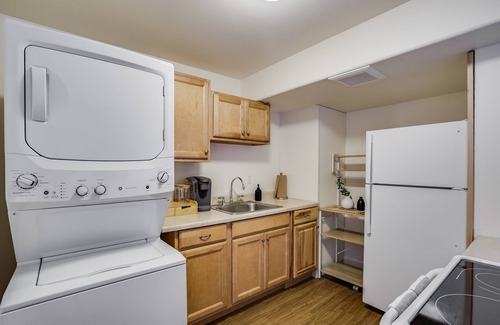 Underwood House | Jaw Drop Views! Mt Hood and Gorge! @pinpointstays