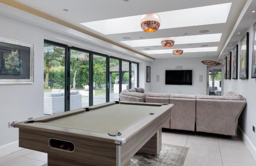 Allostock House | Jaw Dropping House with Hot Tub & Heated Private Indoor Pool
