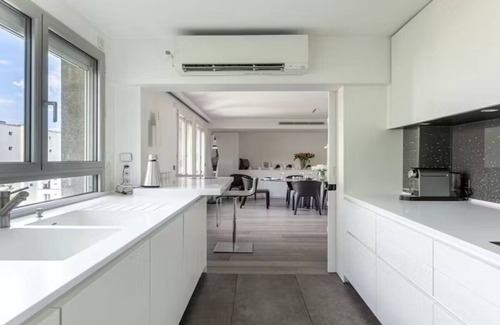 L'Europe Apartment | Jaw Dropping Vistas-Magnify Your Trip With an Exceptional Stay in Champs Elysees