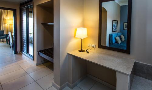 Village Road Resort | JAZ Aquamarine