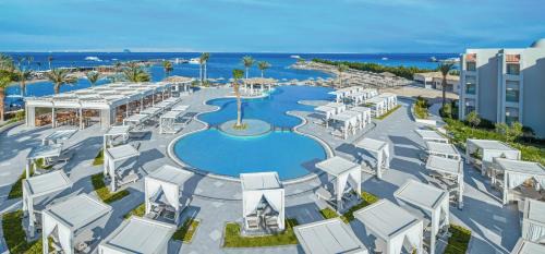 Al Mamsha El Seyahi Resort | JAZ Elite Casa Del Mar Beach