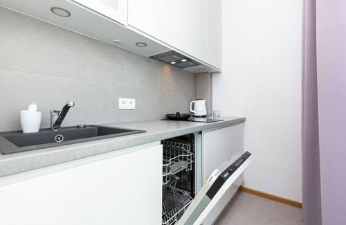 Wlochy Apartment | Jerozolimskie 412 |Air-conditioned Studio| Parking