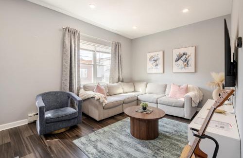 Fairview House | Jersey Haven NYC Next Door - Single car FREE PARKING