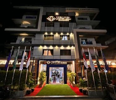 Al Duqqi Hotel | Jewel Dokki Hotel