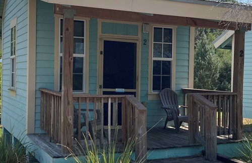 Braden River Cabin | Jiggs Landing, Cabin 2 - Bird Land Bunk House