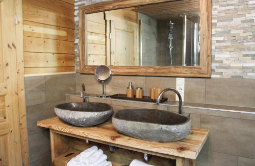 Feldberg House | John B lodge