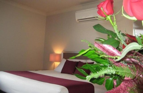 Hillcrest Hotel | Johnson Road Motel