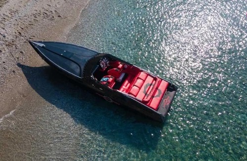 Glyfada Boat Rental | Joker