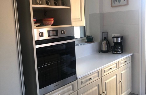 La Cotiniere Apartment | Joli Appartement à 50 Mètres de la Plage et Proche D'un Port de Pêche Typique