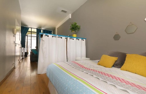 Les Beaux-Arts Apartment | Joli appartement aux Beaux Arts Loft avec Terrasse