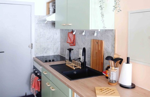 Konterdam Apartment | Joli Studio vue sur Mer, Bord de Plage de Ostende Refait à Neuf Cosy et Tendance