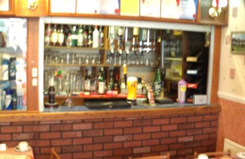 Blackpool Town Center House | Jollies Hotel