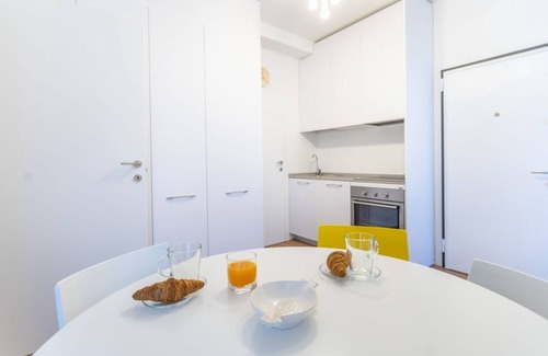 Udine Apartment | Jordi-APT's little house downtown with patio! x2