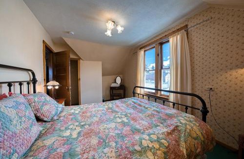 Leadville House | Josephine