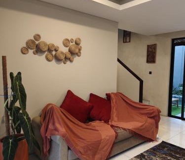 Bandung Villa | Josh House KBP Villa
