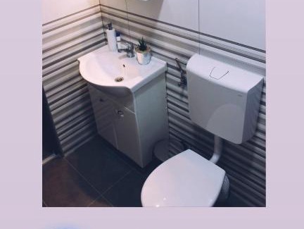 Sandulesti House | JULIA&STEFAN