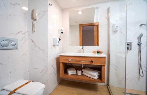 Marmaris City Center Resort | Julian Club Hotel - All Inclusive