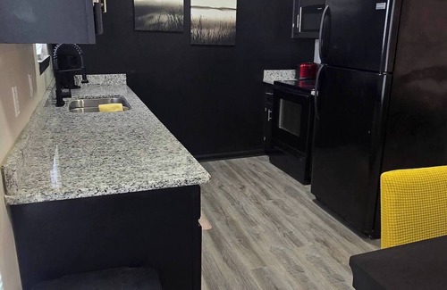 Radcliff Apartment | JuLicia's Place