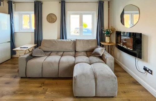 Grantham House | Julius-Den