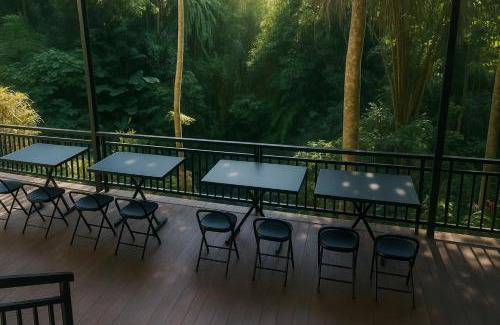 Penestanan Villa | Jungle Hideaway Villas 2 - River Cafe