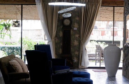 Sattahip House | Jungle Moon Homestay จังเกิ้ลมูน โฮมสเตย์ บางเสร่