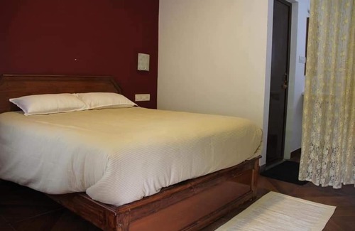 Kodaikanal Bed & Breakfast | Jungle Retreat 5 bedroom apartment