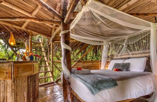 Bocas del Toro House | Jungle Treehouse by the Sea