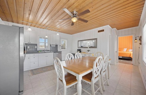 Atlantic Beach House | Just a 1/4 mile walk from beach access in North Myrtle Beach!