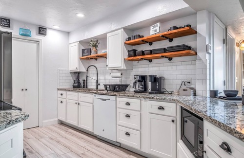 Oklahoma City House | Just Like Home #8-OKC; Swimming, Billiards & Spacious. Close to Lake Hefner, etc