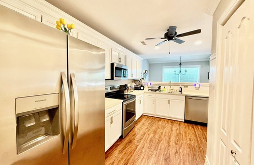 Keys Of Marsh Harbor House | Just minutes to the Beach and Boardwalk with great community pool!